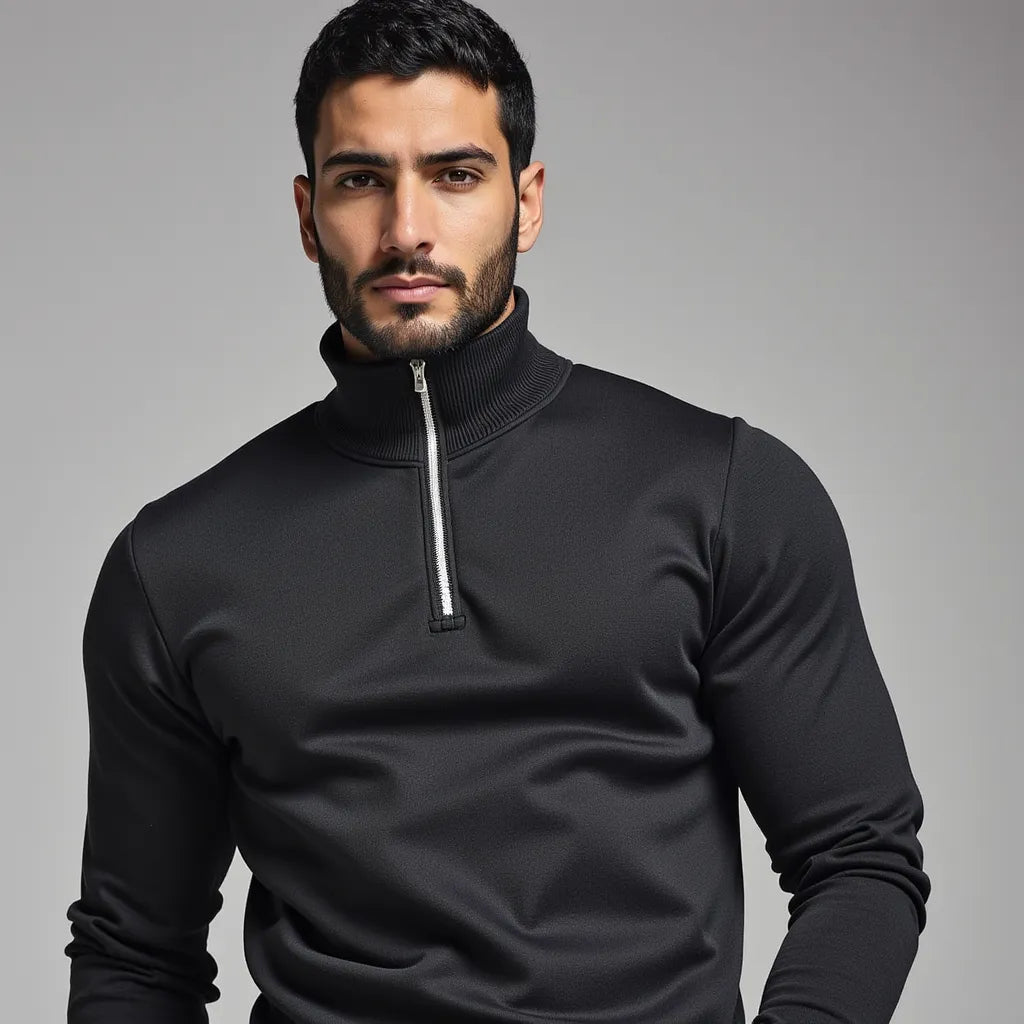 Pull à col montant zippé en noir élégant