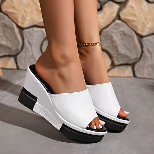 Héloïse Ultra Comfortable Wedge Sandals